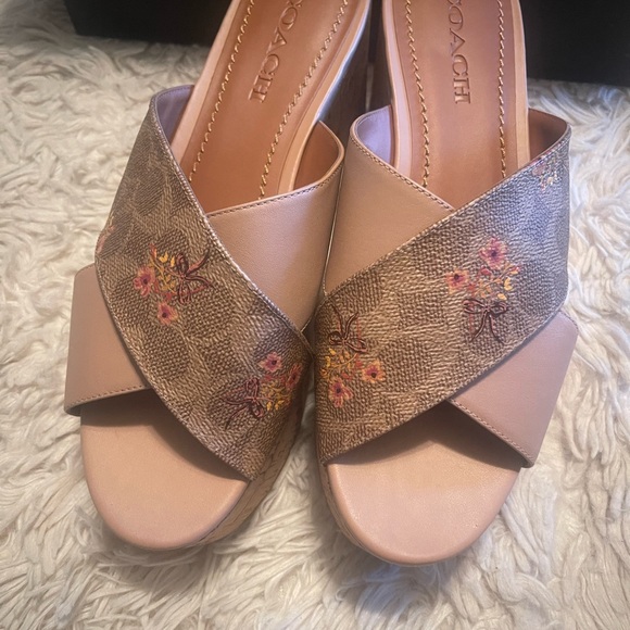 Wedge Sandals tan pale blush crisscross leather - Picture 6 of 11